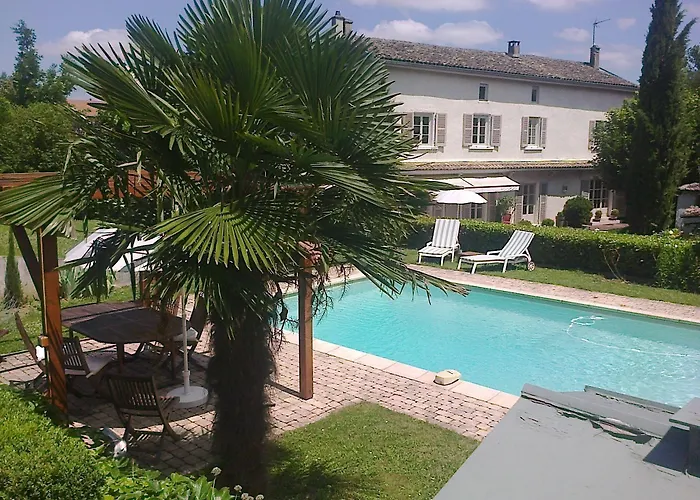 La Maison Epellius 3*